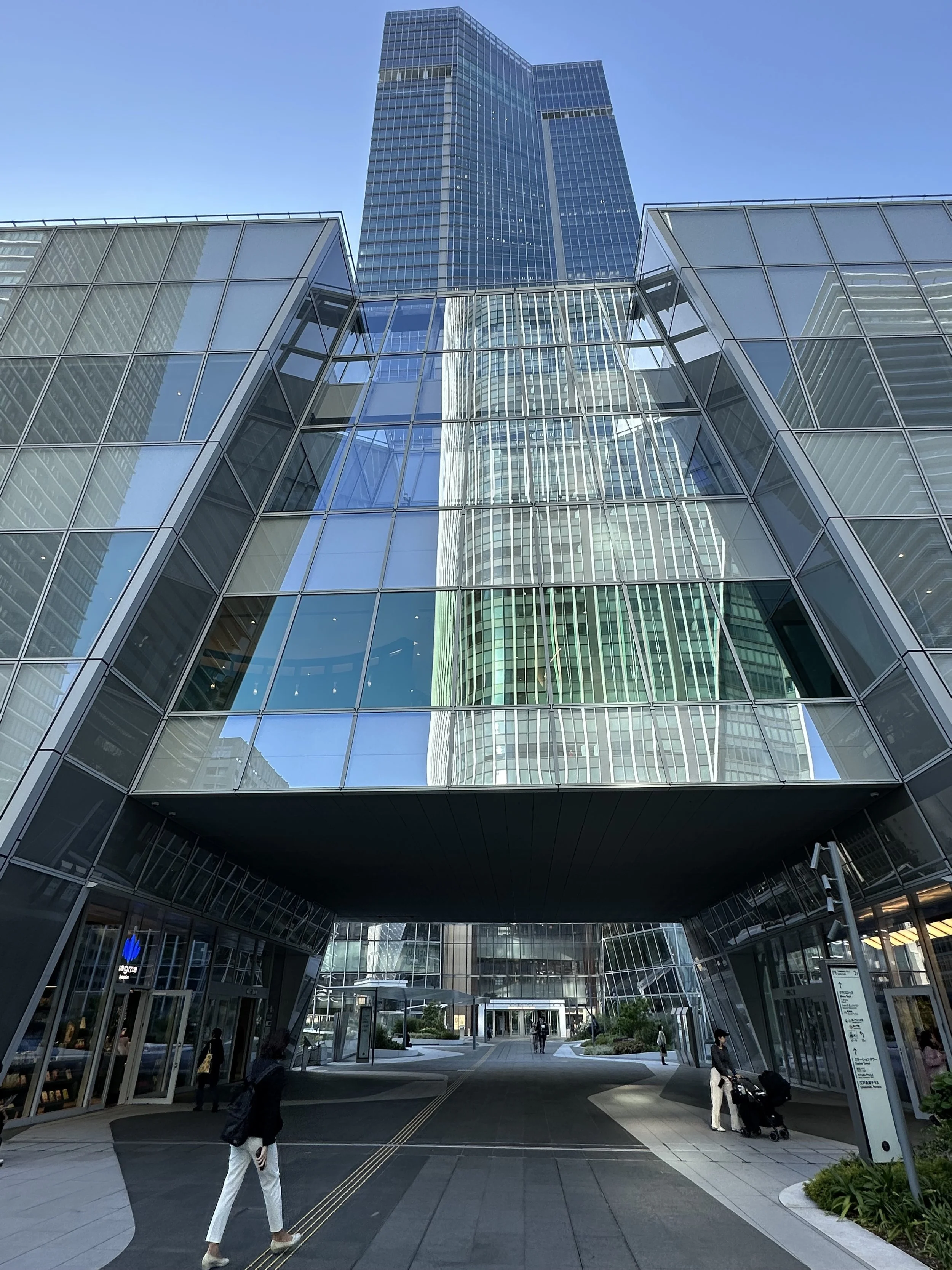 虎ノ門ヒルズ「GLASS ROCK」開業に際し、VALUENEXの俯瞰図を展示
